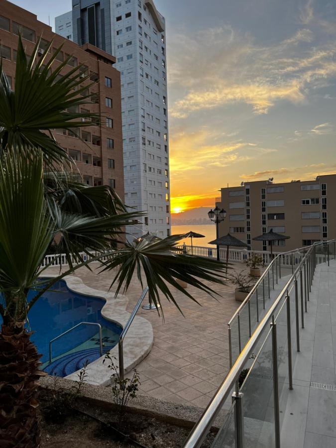Blue Lagoon Trinisol2 Μπένιντορμ Εξωτερικό φωτογραφία
